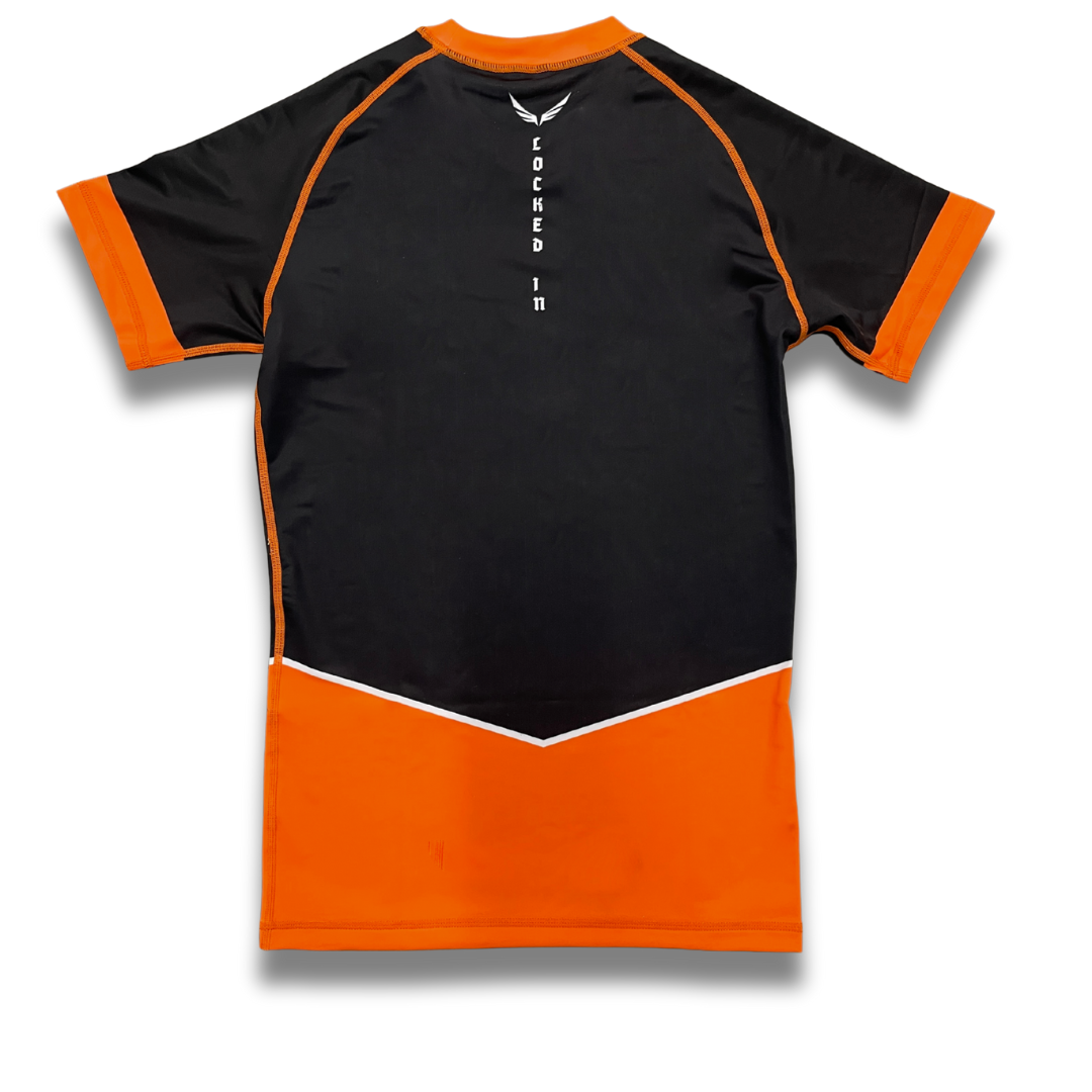 R09. Rashguard short sleeve - Orange/Black