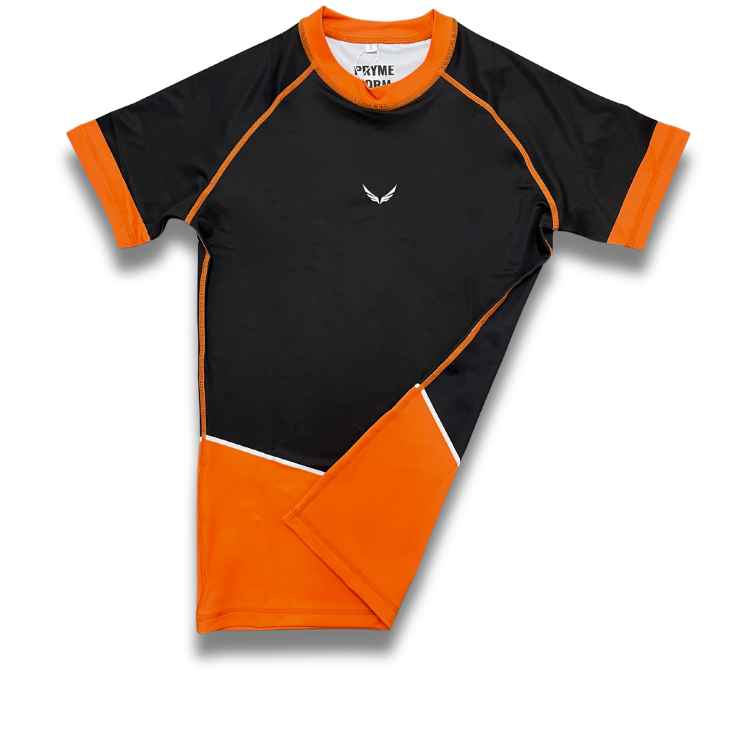 R09. Rashguard short sleeve - Orange/Black