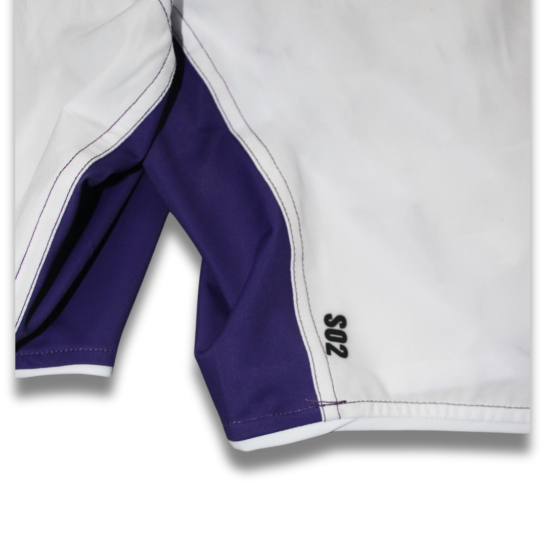 S02.Mid thigh cut shorts - White/Purple
